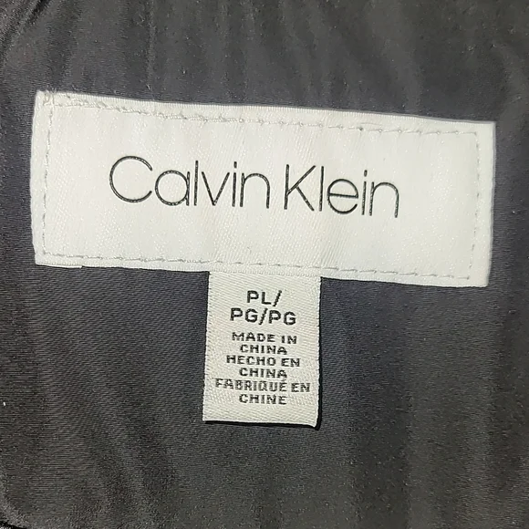 Calvin Klein Black Puffer Vest with Diamond Quilting and High Collar - Picture 10 of 14